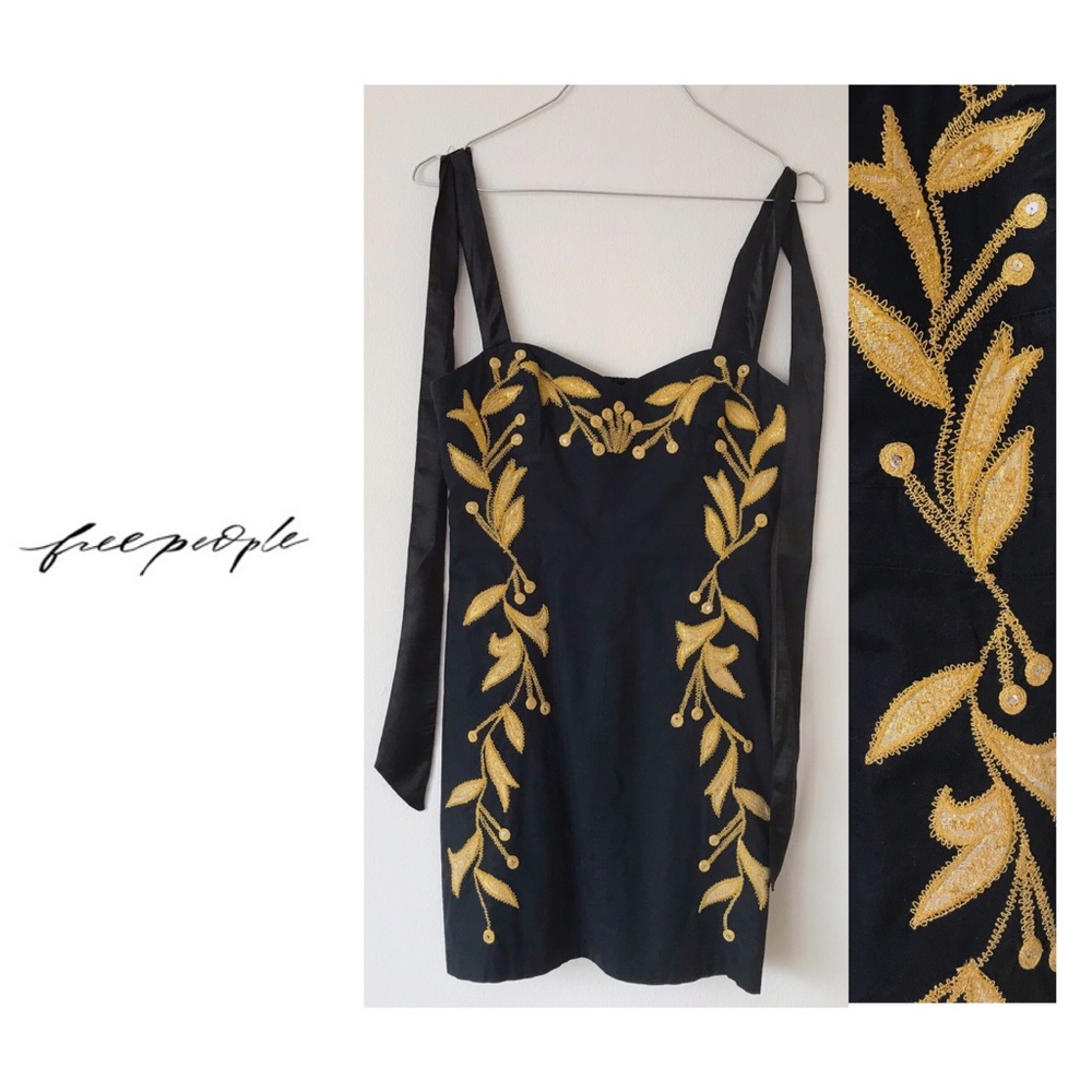 💖FREEBIE SALE* Free People Embroidered Dress - Picture 1 of 1
